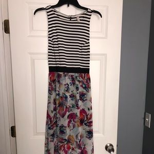 Maxi Dress Strips and Flowers